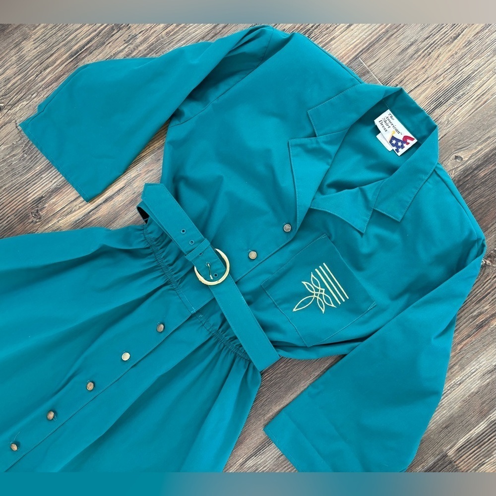 Vtg The American Shirt Dress Womens 8 Midi Belted Teal w/Gold Embroidery Buttons - Picture 11 of 14